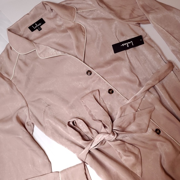 #30 LULUS Satin Long Sleeve Midi Shirt Dress - Picture 3 of 7